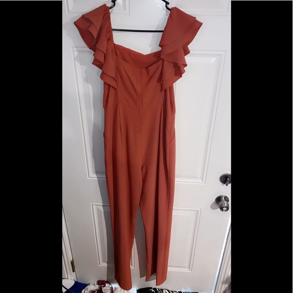 Coral Orange Jumpsuit 🔥 - Picture 3 of 4